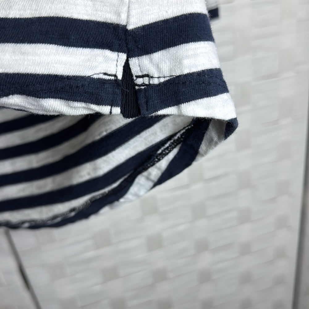 Banana Republic Blue/White Striped Boat Neck w/Button Detail 3/4 Sleeves Size M - Picture 4 of 9
